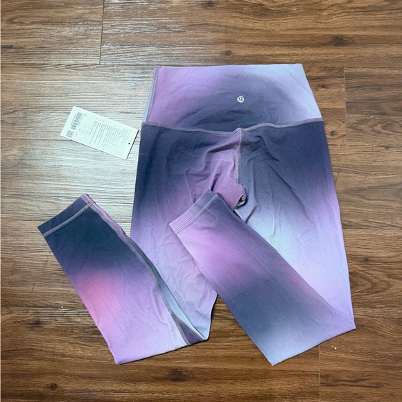 NWT lululemon align gradient leggings aurora haze - Picture 2 of 3